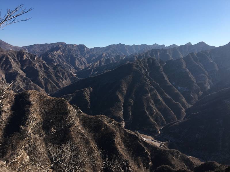 大马踏山顶的壮观景象